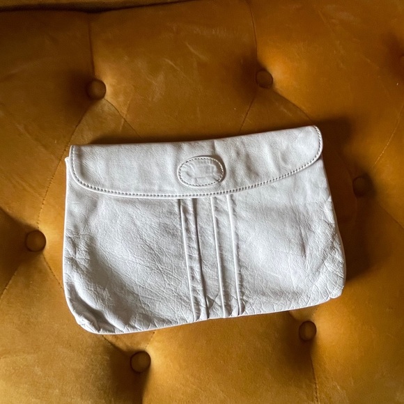 Antonia White Genuine Leather 9” Envelope Clutch Bag - Picture 1 of 10